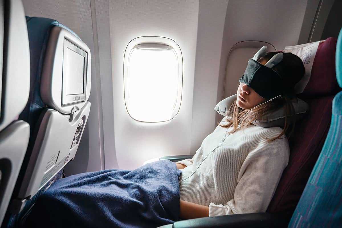 best travel gadgets for long flights