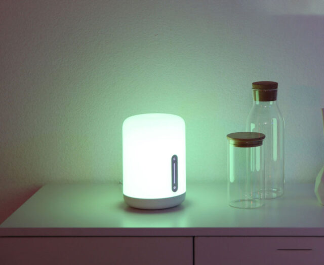 Xiaomi Bedside LED Lamp 2