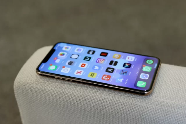 Apple iPhone 11 Pro Max