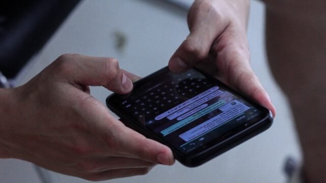 WhatsApp May Soon Introduce ‘Undo’ Button for Deleted Messages 1