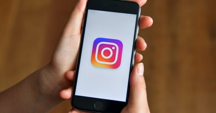 allow Instagram to access photos