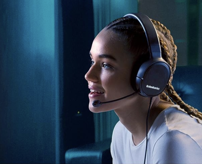 SteelSeries Arctis 1 review by a student